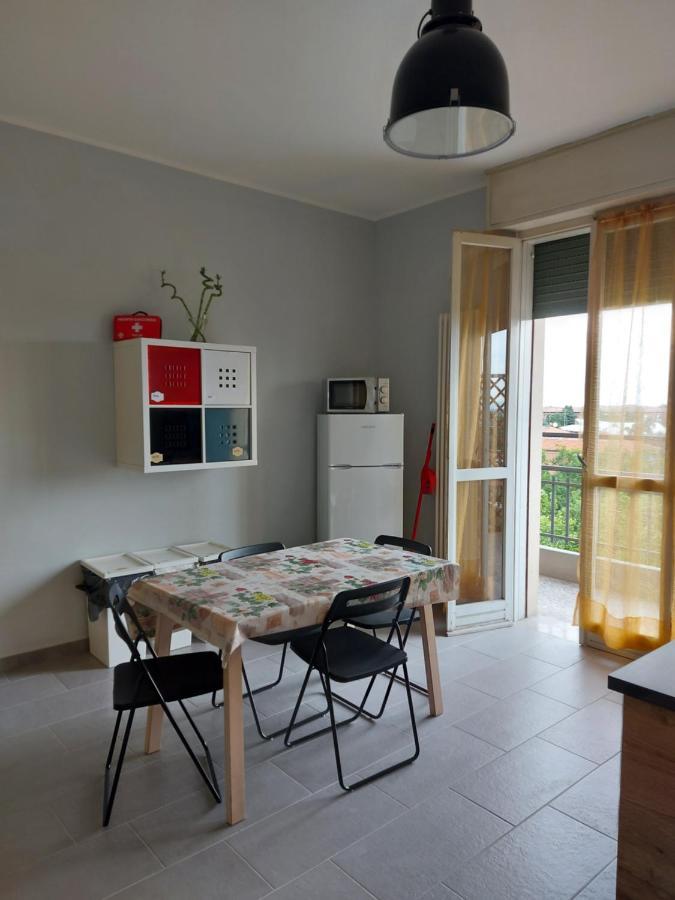 Fare Bnb - Room Del Parco Reggio Emilia Kültér fotó