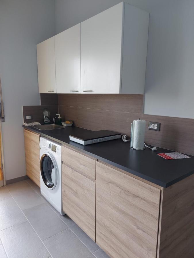 Fare Bnb - Room Del Parco Reggio Emilia Kültér fotó