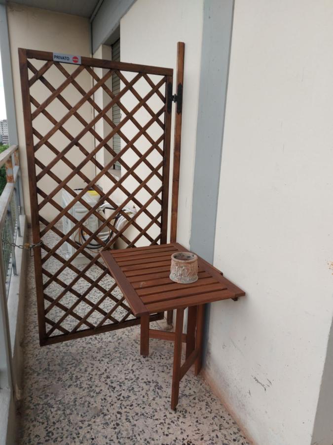 Fare Bnb - Room Del Parco Reggio Emilia Kültér fotó